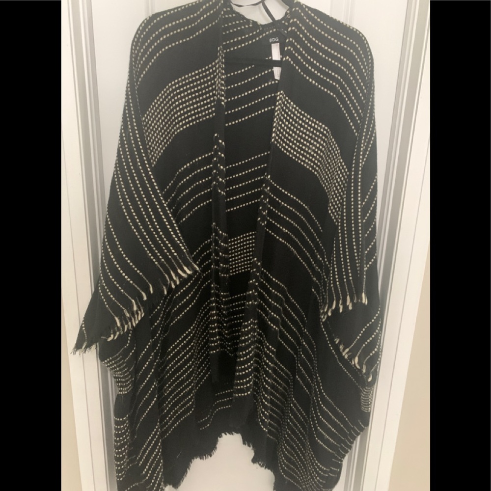 BDG Urban Outfitters Black Kimono
